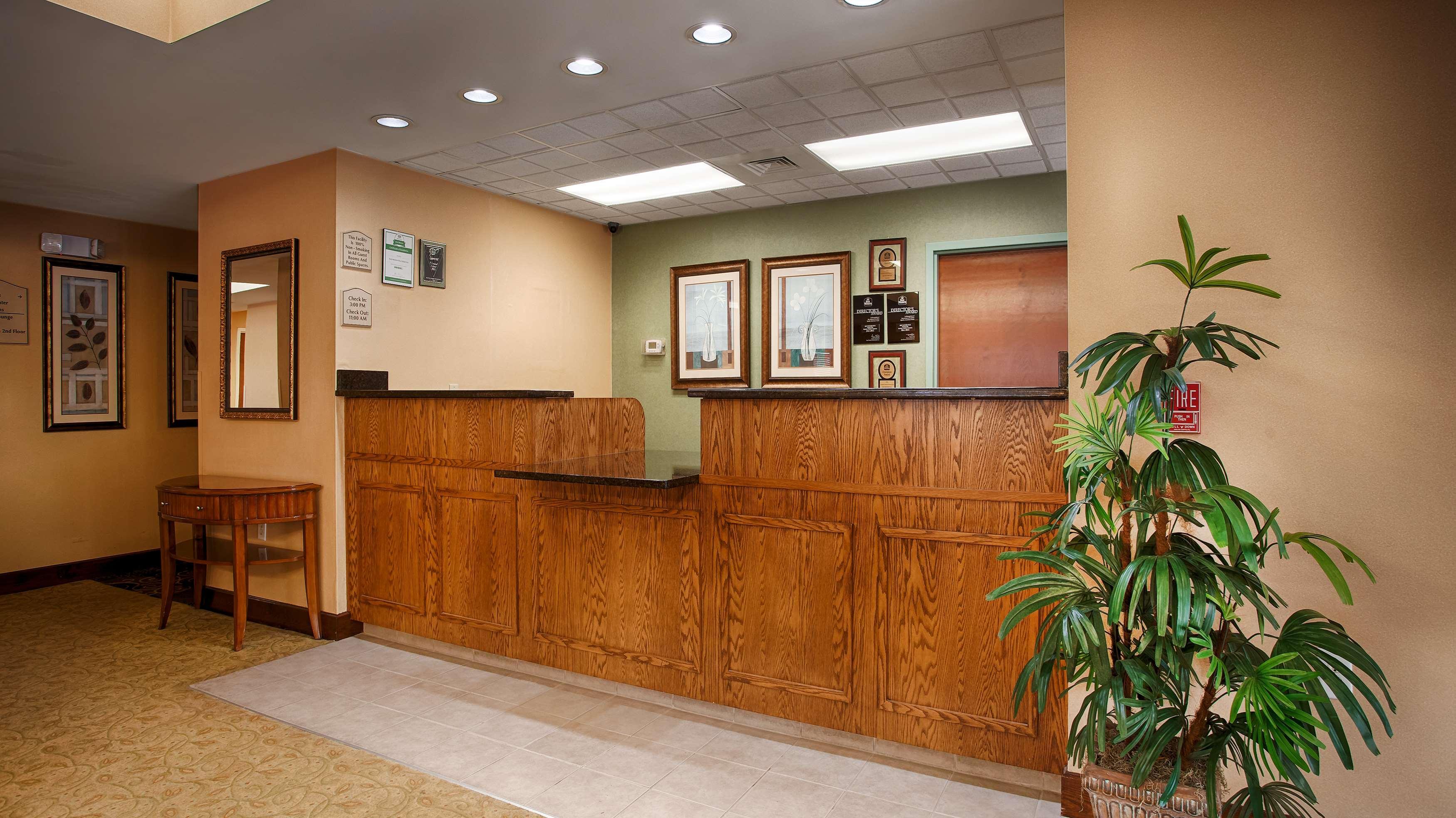 Best Western Plus Edison Inn Гарнер Экстерьер фото