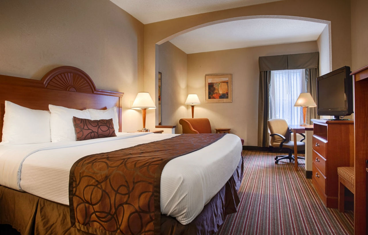 Best Western Plus Edison Inn Гарнер Экстерьер фото